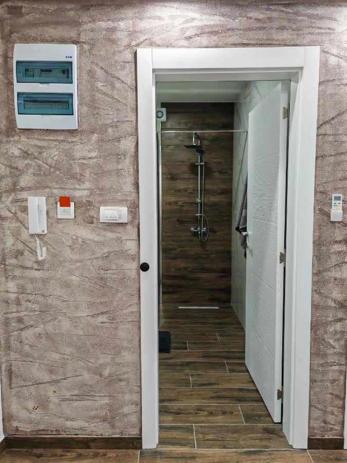 Imperial Appartement Veliko Gradište Buitenkant foto