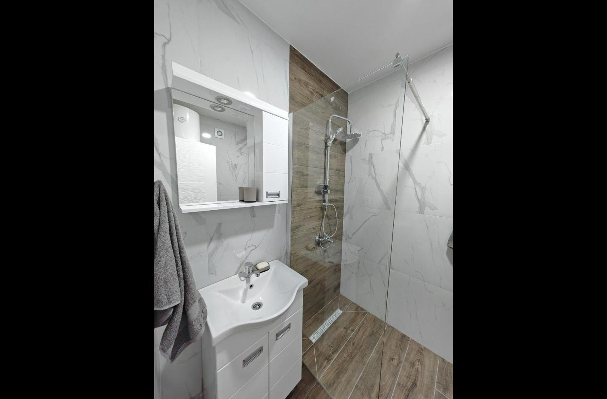 Imperial Appartement Veliko Gradište Buitenkant foto
