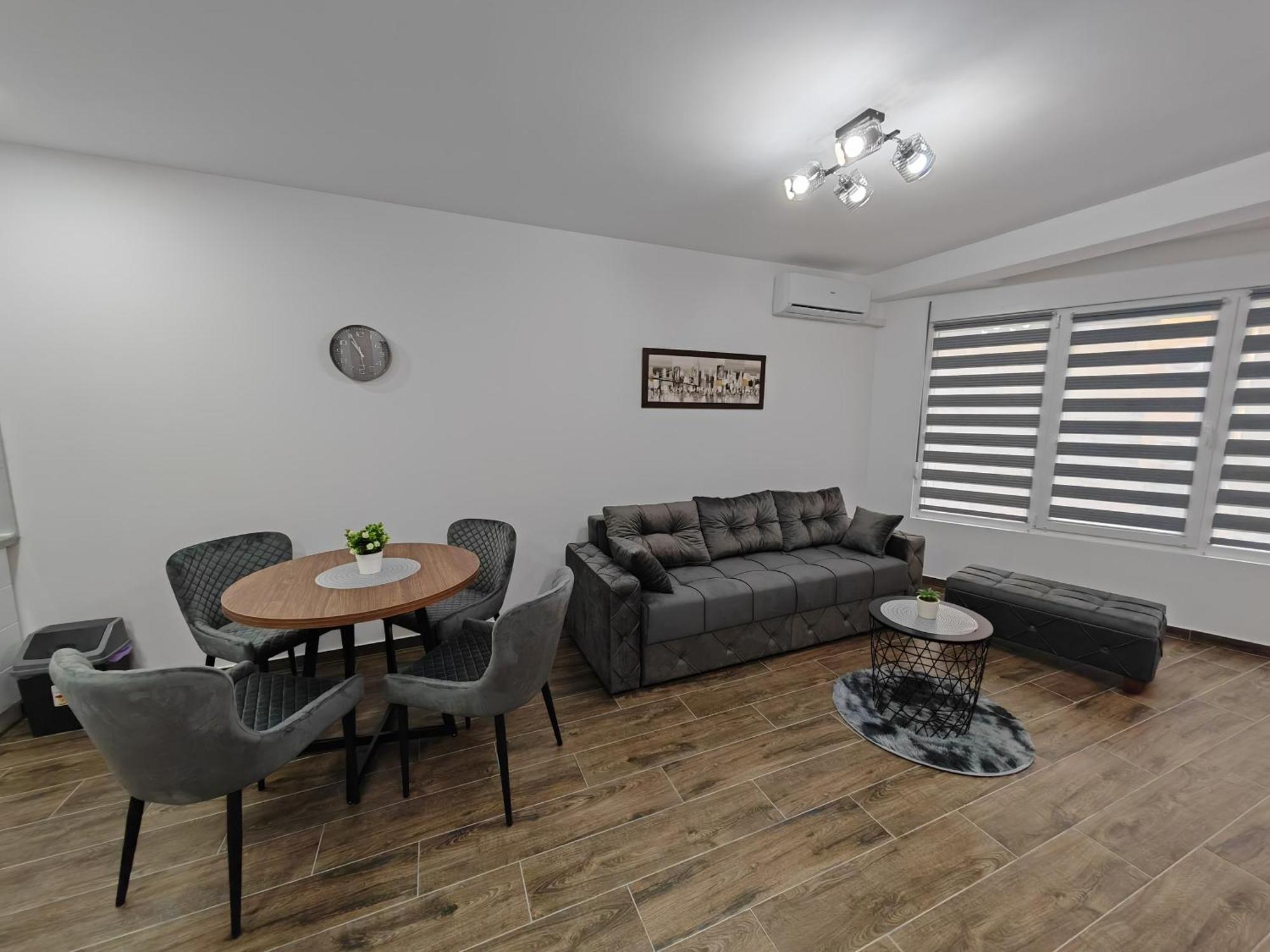 Imperial Appartement Veliko Gradište Buitenkant foto