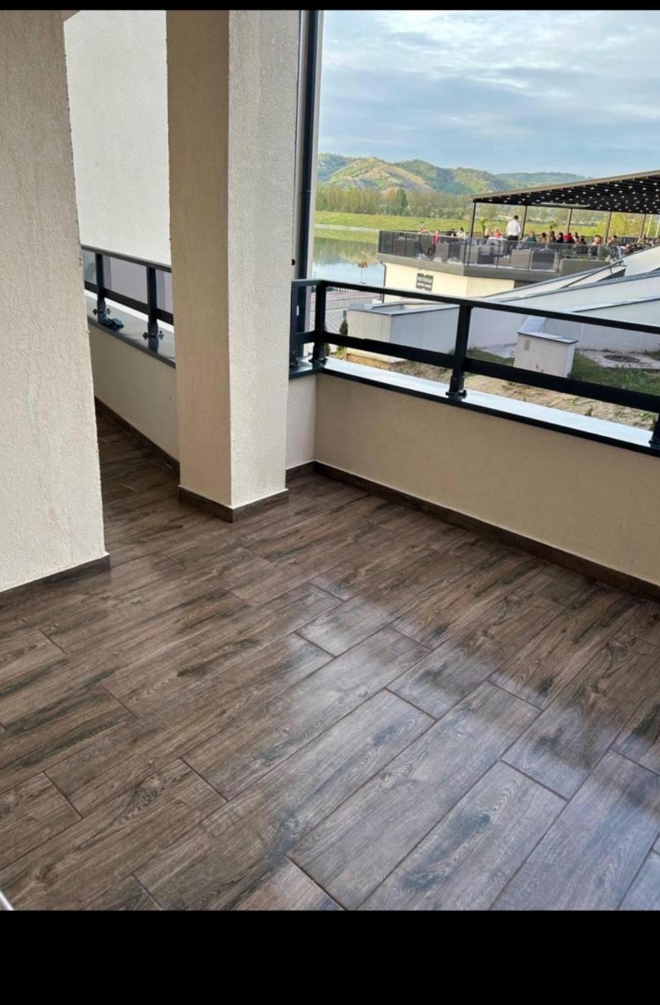 Imperial Appartement Veliko Gradište Buitenkant foto